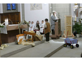 Kinderchristmette mit Krippenspiel (© Karl-Franz Thiede)